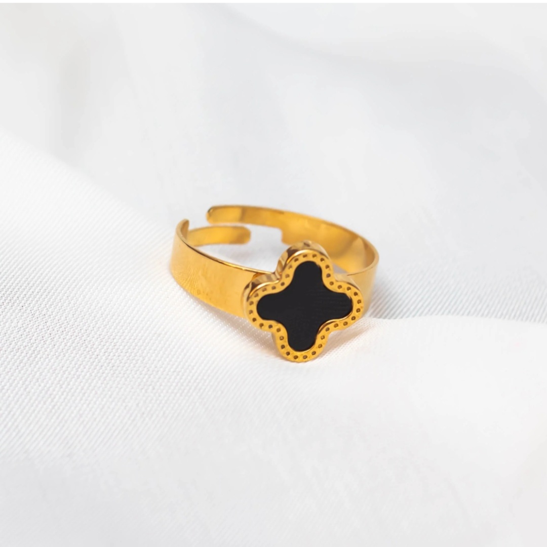 Elegant Gold-Tone Clover Adjustable Ring