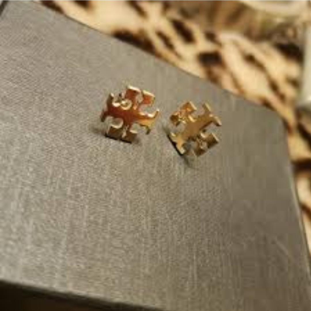 Tory-Inspired Lion Head Stud Earrings