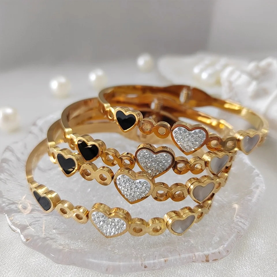 Crystal Heart Charm Bracelet
