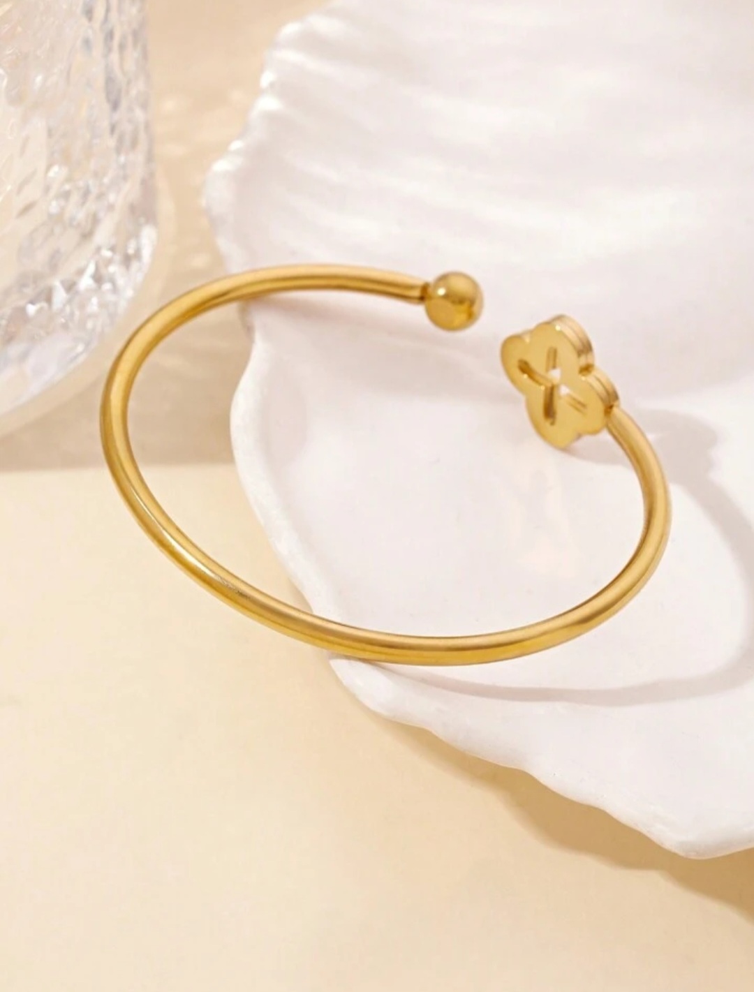 Clover Elegance Gold-Tone Bracelet