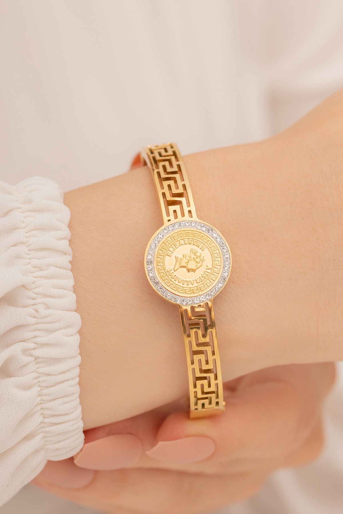 Geometric Greek Key Gold Bracelet