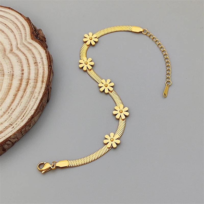Golden Floral Bracelet