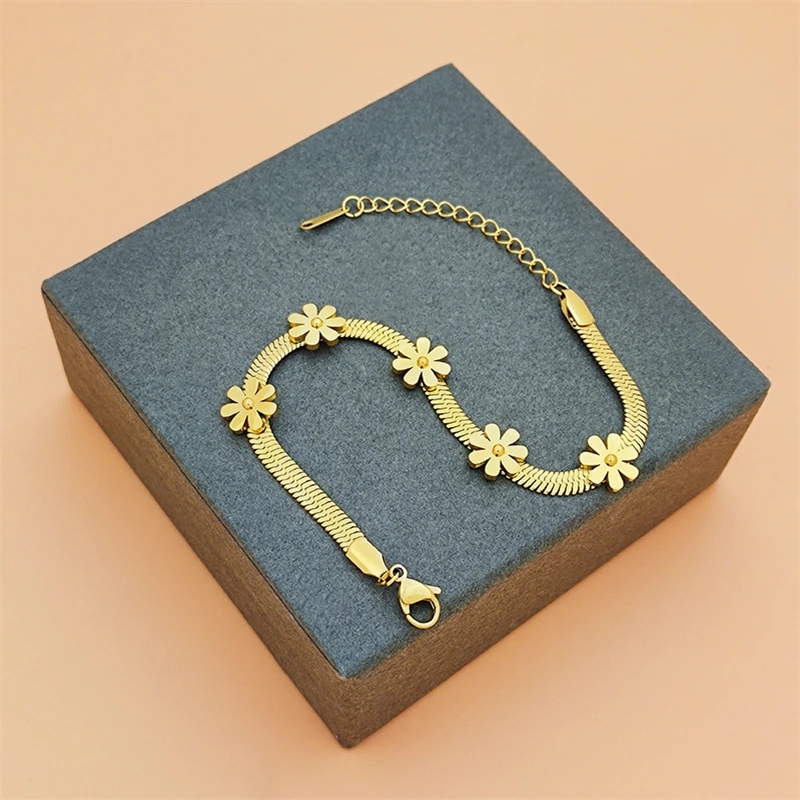 Golden Floral Bracelet