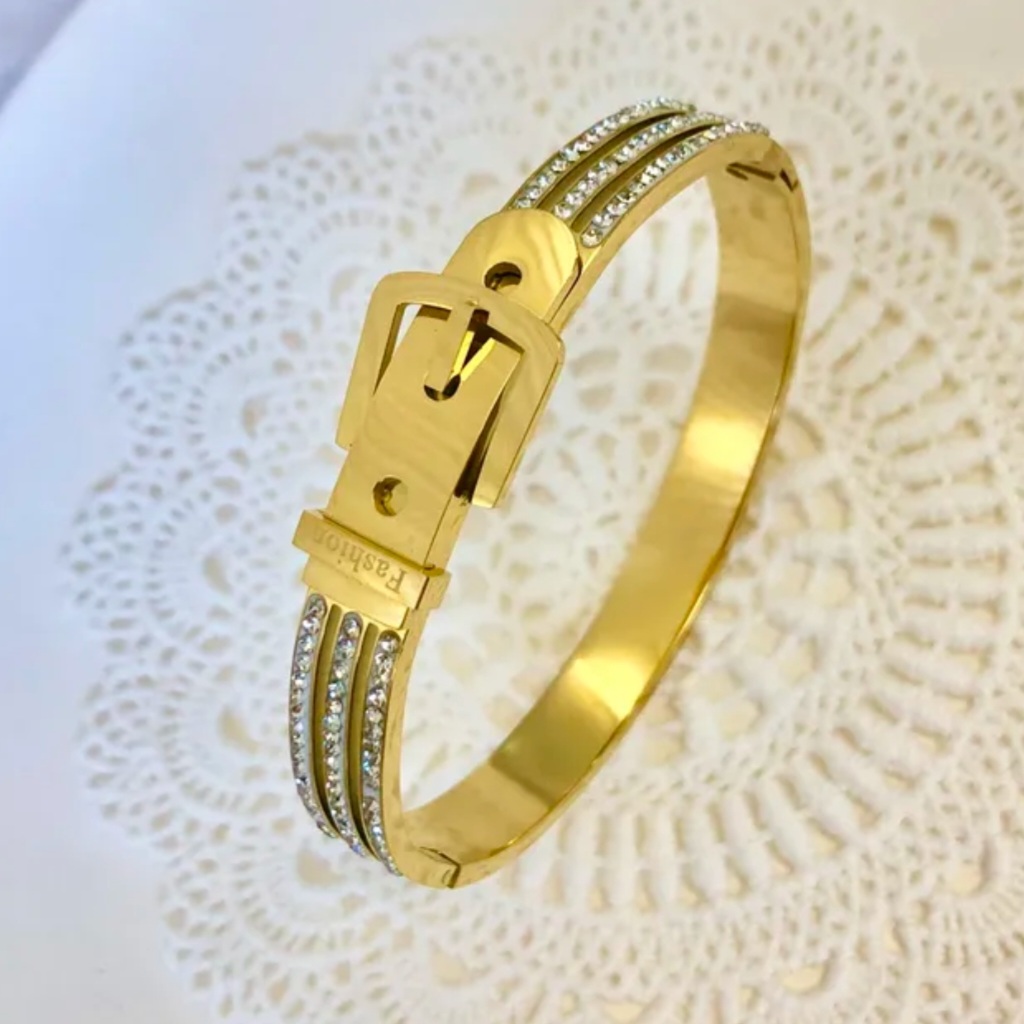 Belt Bracelet with Diamond-Like Stones