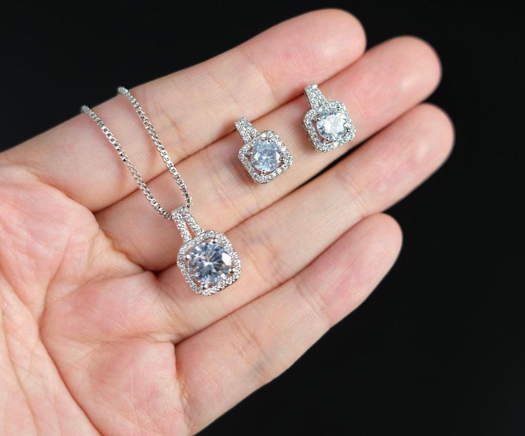 Radiant Crystal Square Jewelry Set