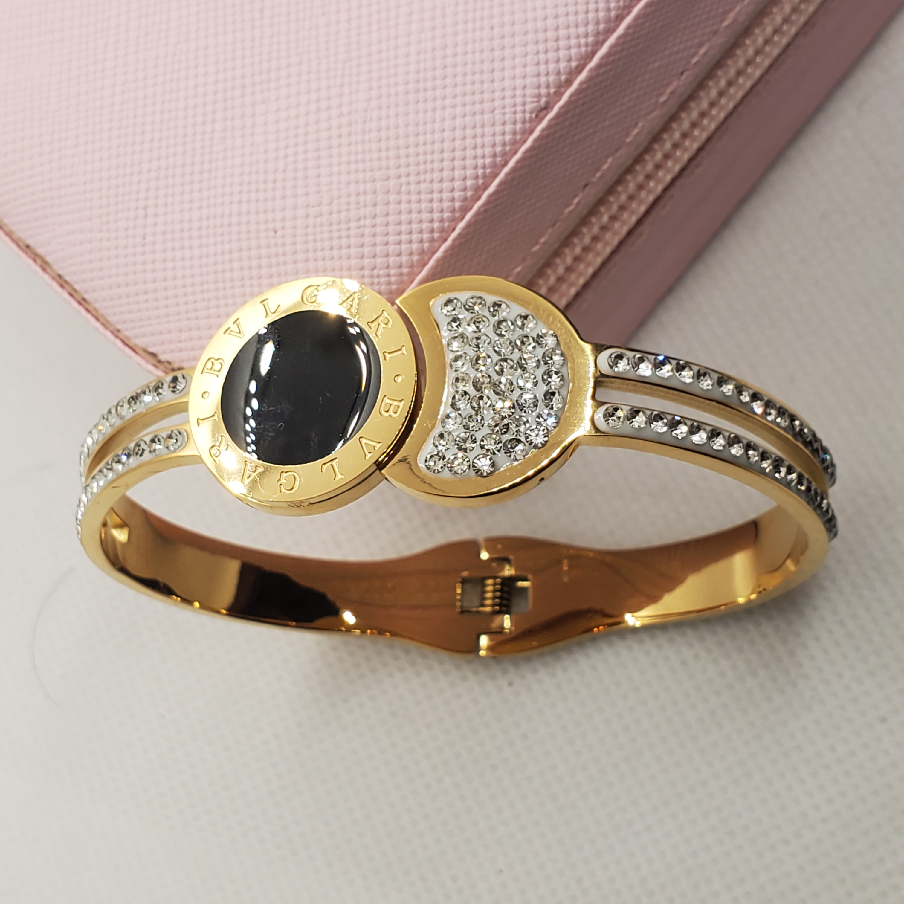 BVLGARI-Inspired Gold Bracelet
