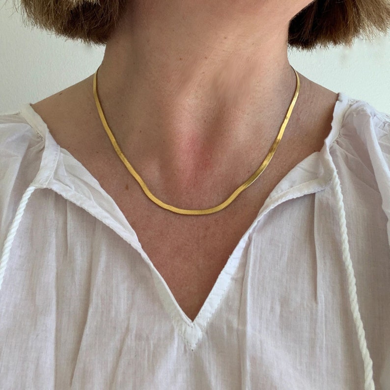Elegant Gold-Tone Snake Chain Necklace