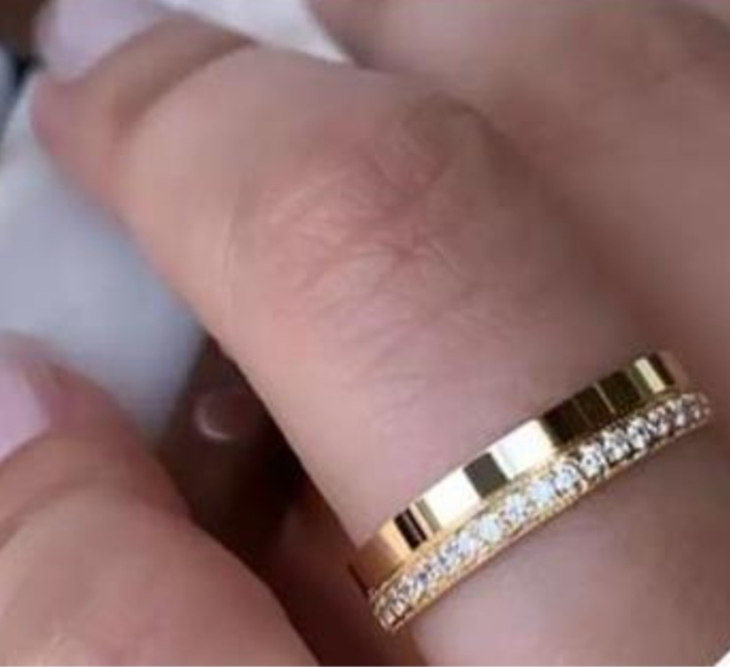 Gold-Plated Band with Simulated Diamonds
