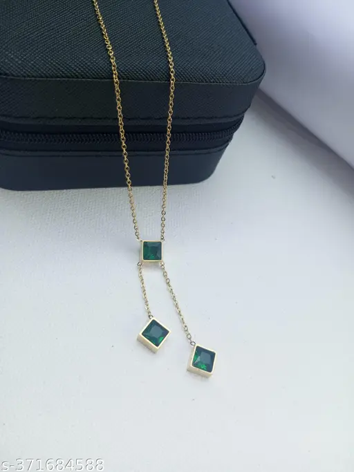 Elegant Green Square Pendant Necklace