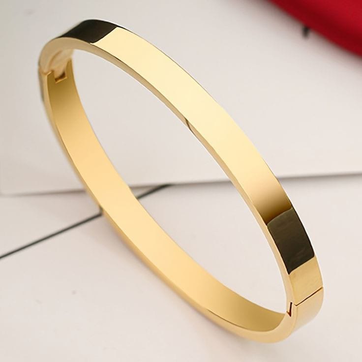 Elegant Golden Cuff Bracelet