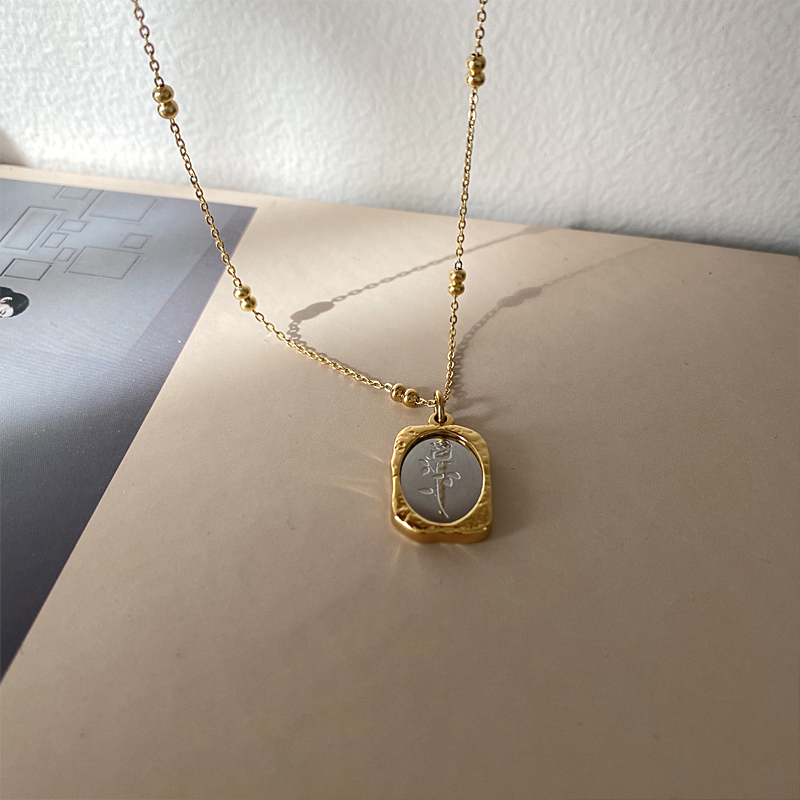 Mirror Rose Flower Pattern Stainless Steel Necklace