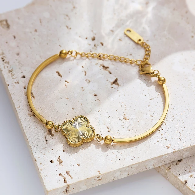Radiant Sunburst Gold Bracelet - Adjustable Chain, 18K Gold Plated