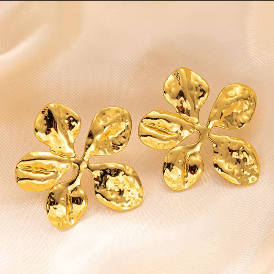 Petal Luxe Stud Earrings