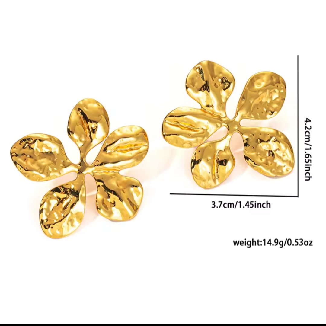 Petal Luxe Stud Earrings