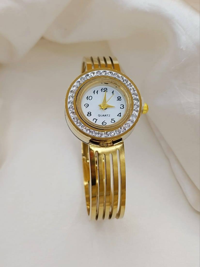 Radiant Gold-Plated Wristwatch with Heart Motif & Crystal Accents
