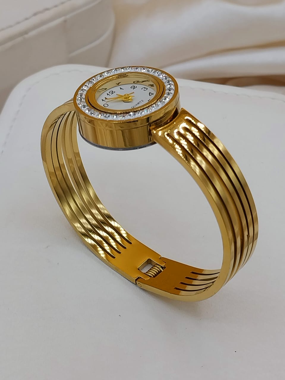 Radiant Gold-Plated Wristwatch with Heart Motif & Crystal Accents