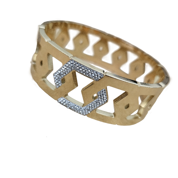Luma Cuff – Gleaming Diamond-Edged Gold Bracelet