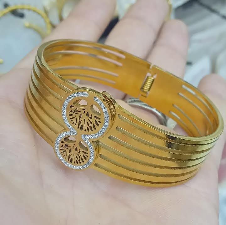 Twin Halo Gold Charm Bracelet