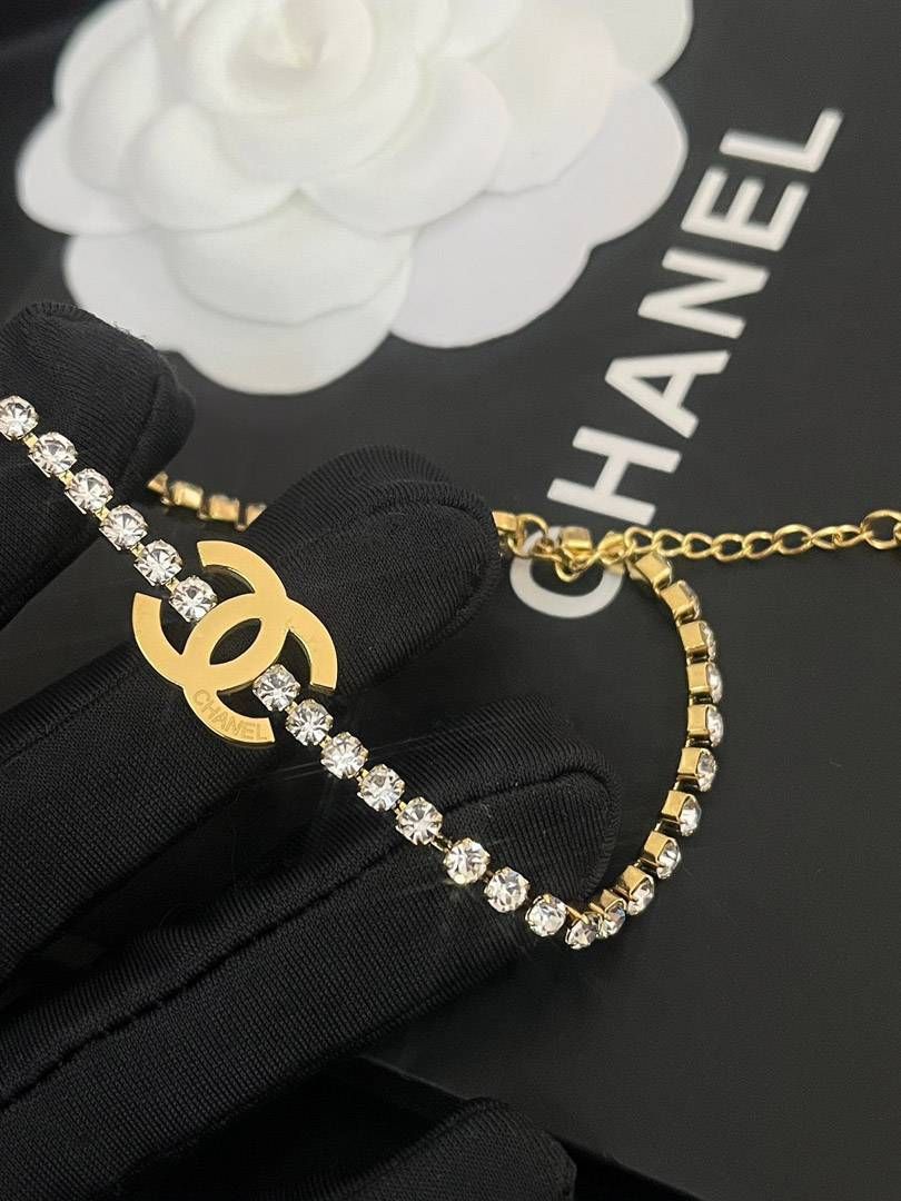 Noir CC | Signature Gold Chain Bracelet