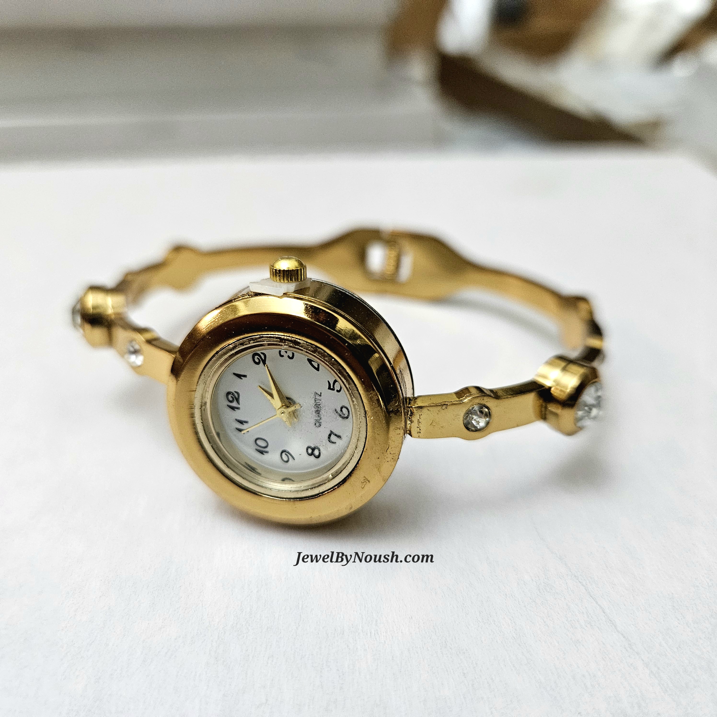Celestia Gold Gleam Wristwatch