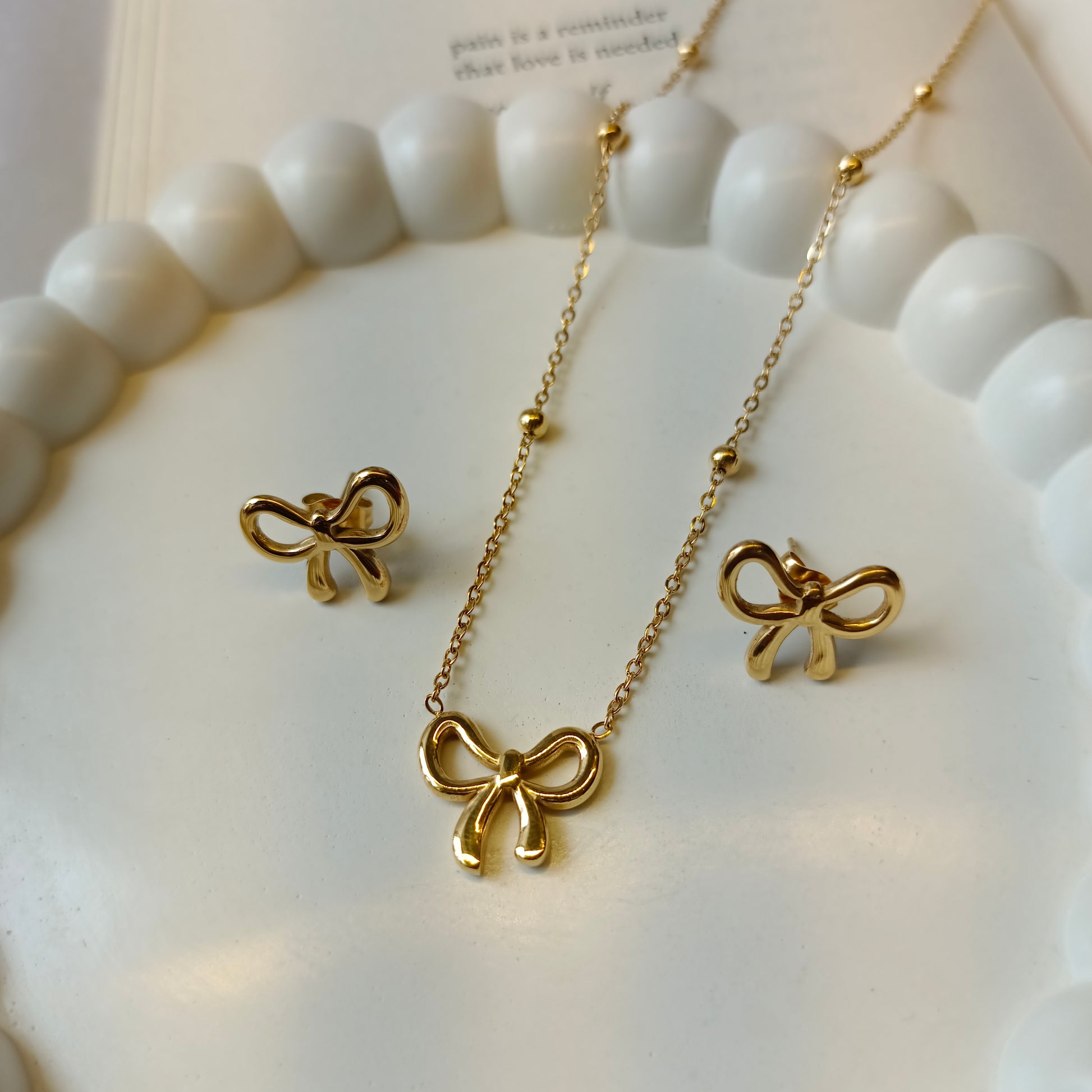 Golden Lueur Bow Set