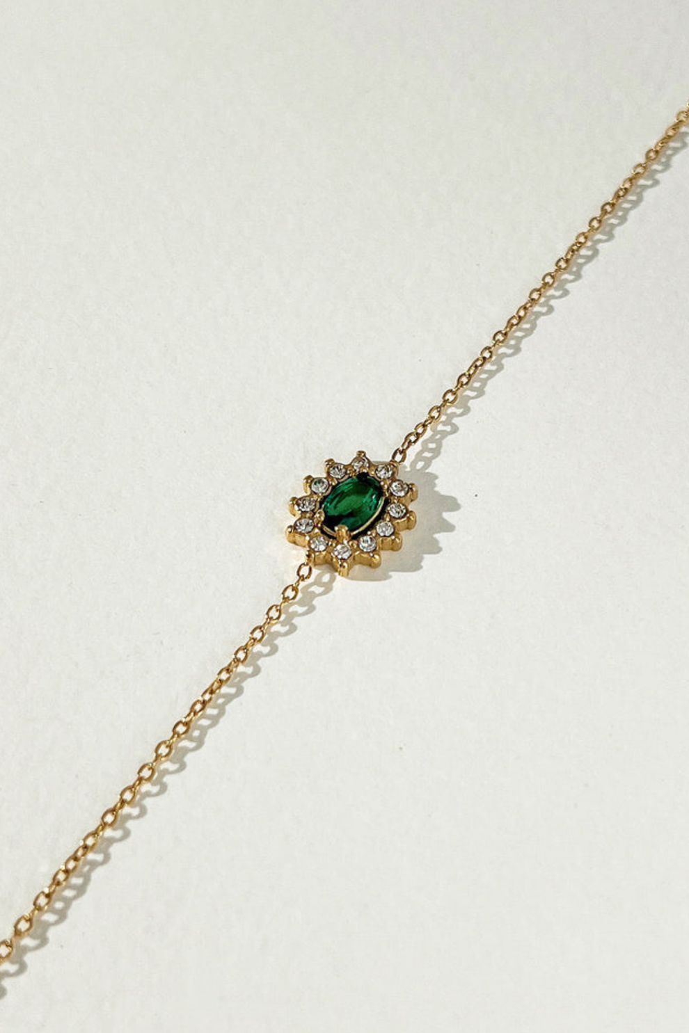 Zamurd Charm Bracelet – Gold & Green Elegance