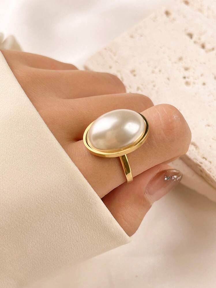 “Luna” Adjustable Pearl Ring – Gold Finish