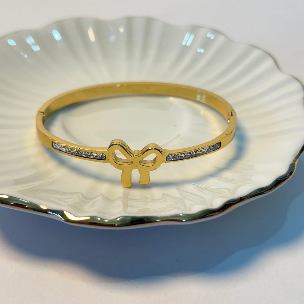 Auréole Bow – Sculpted Gold Bracelet