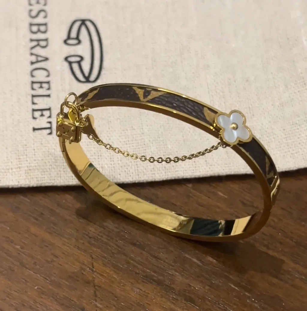 Amara Lock & Bloom Bracelet