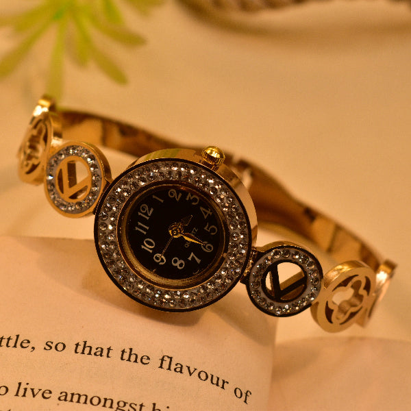 Noir Halo Crystal Timepiece