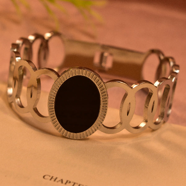 Nocturne Link Bracelet – Golden Depth & Mystery