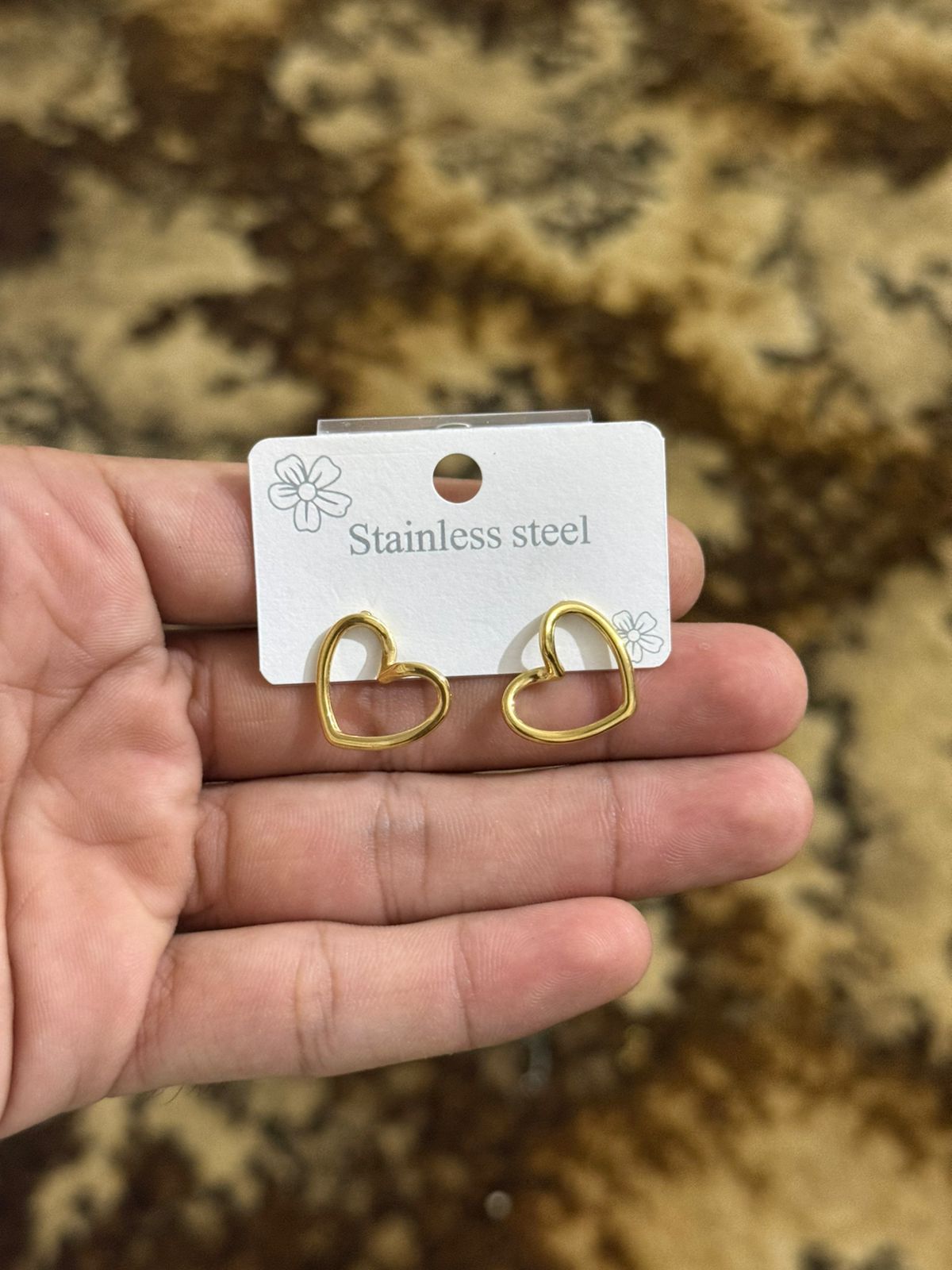 Nooré Stainless Heart Set – Necklace & Studs in Golden Glow