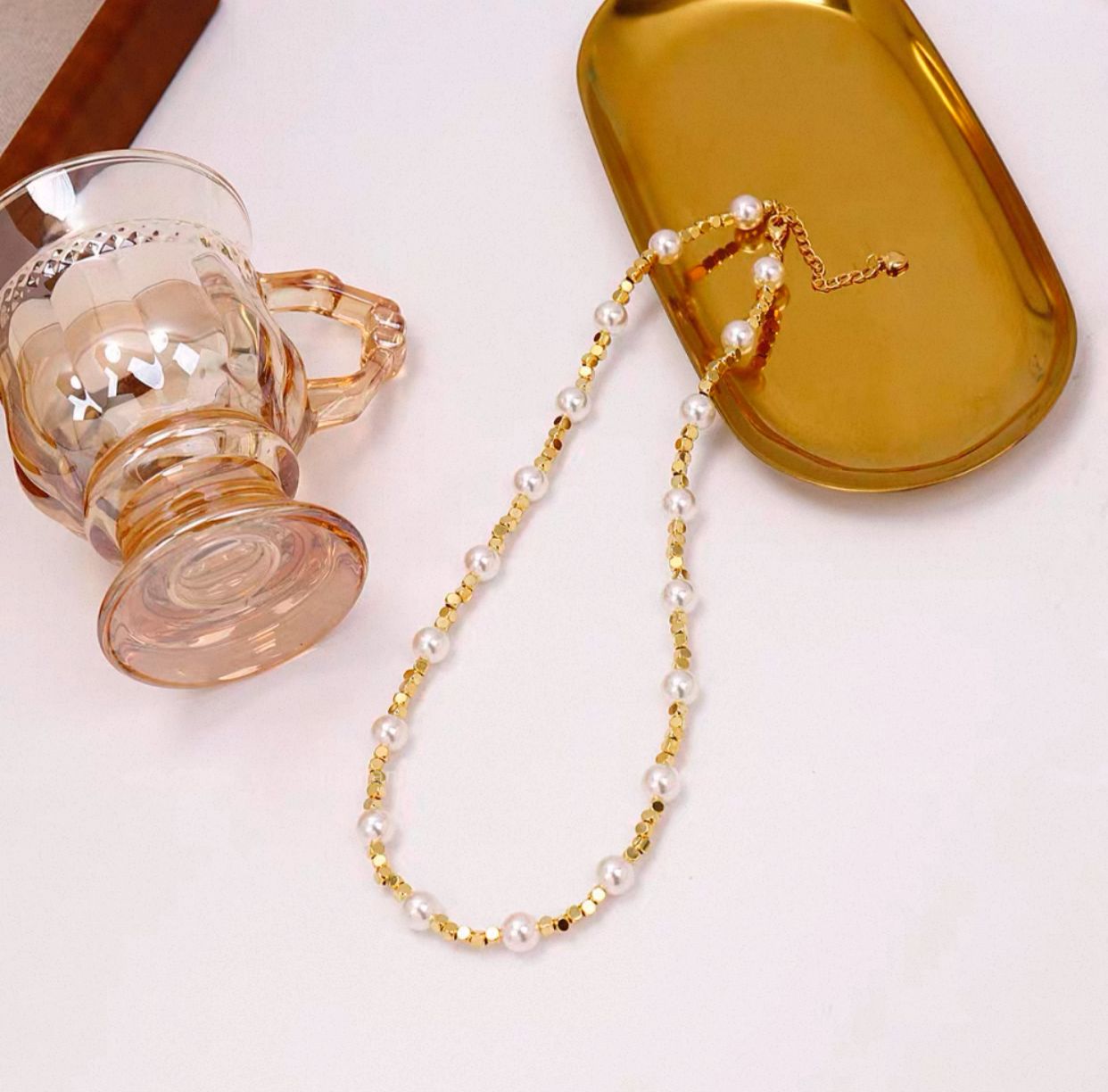 Golden Veil Pearl Necklace