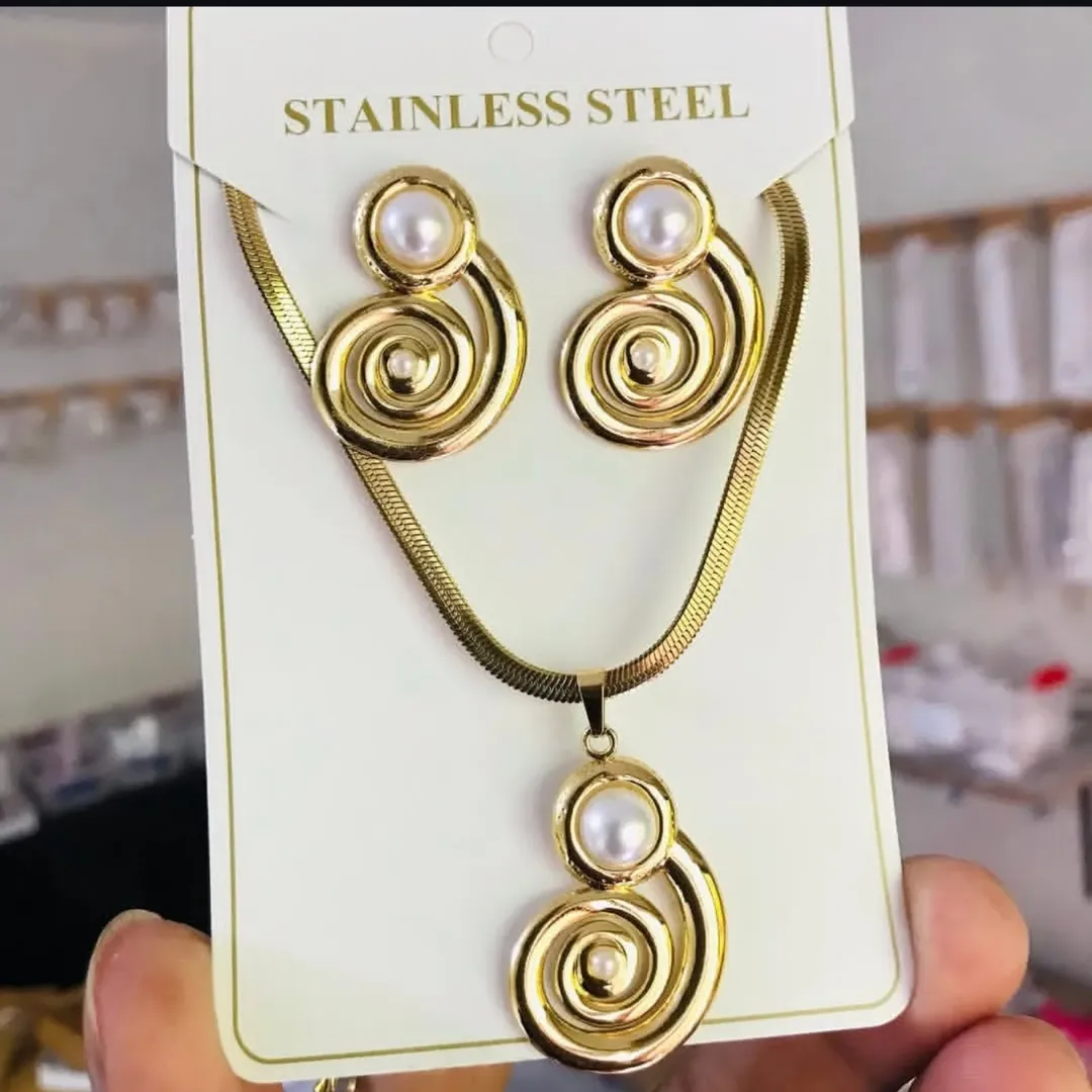 Raqs Spiral Pearl Set – Stainless Steel Radiance