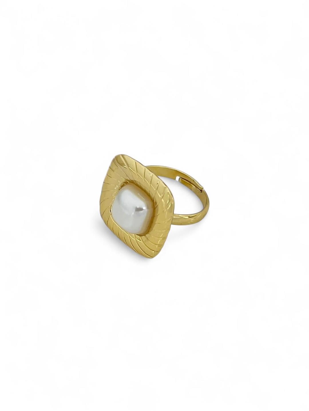 Soleil Grace – Gold-Plated Pearl Ring