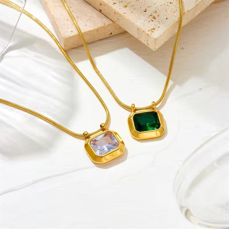 Rang-e-Rooh Gemstone Pendant Necklace