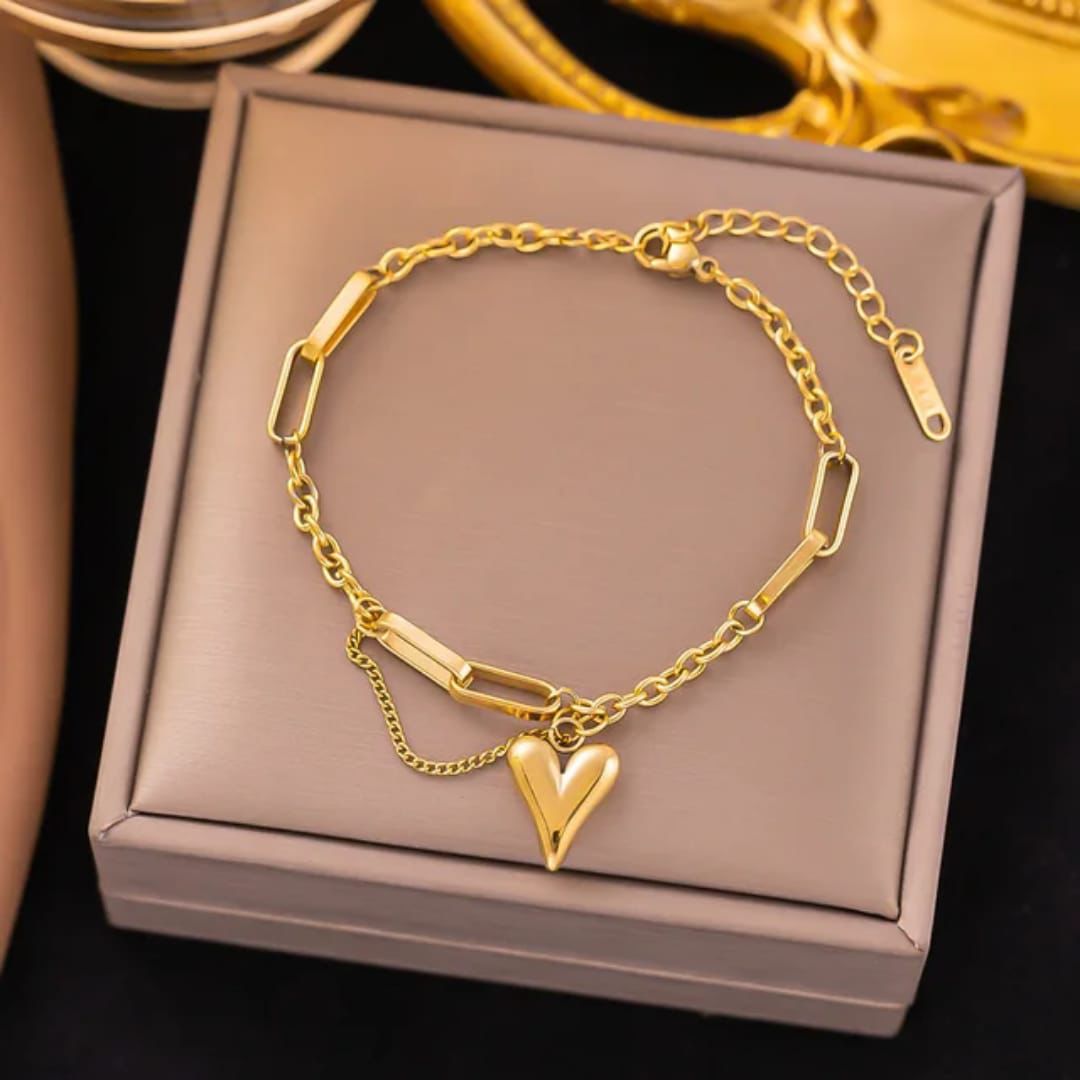 Glimmer Heart-Link Bracelet