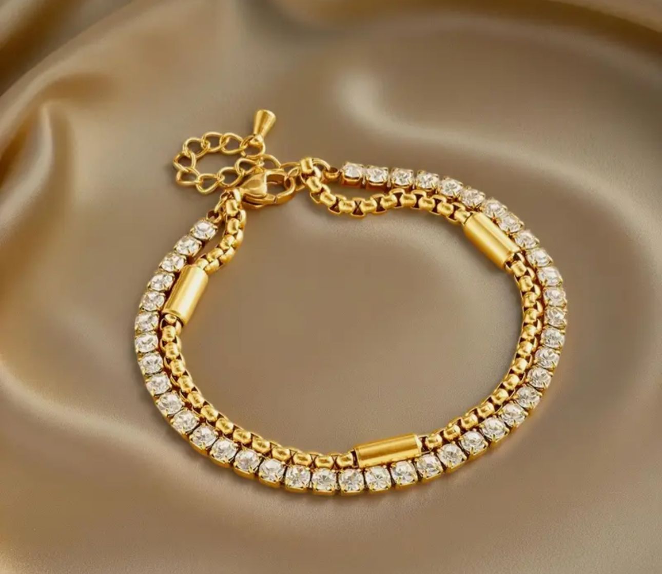 Serene Gleam – Dual Chain Gold & Diamond Bracelet