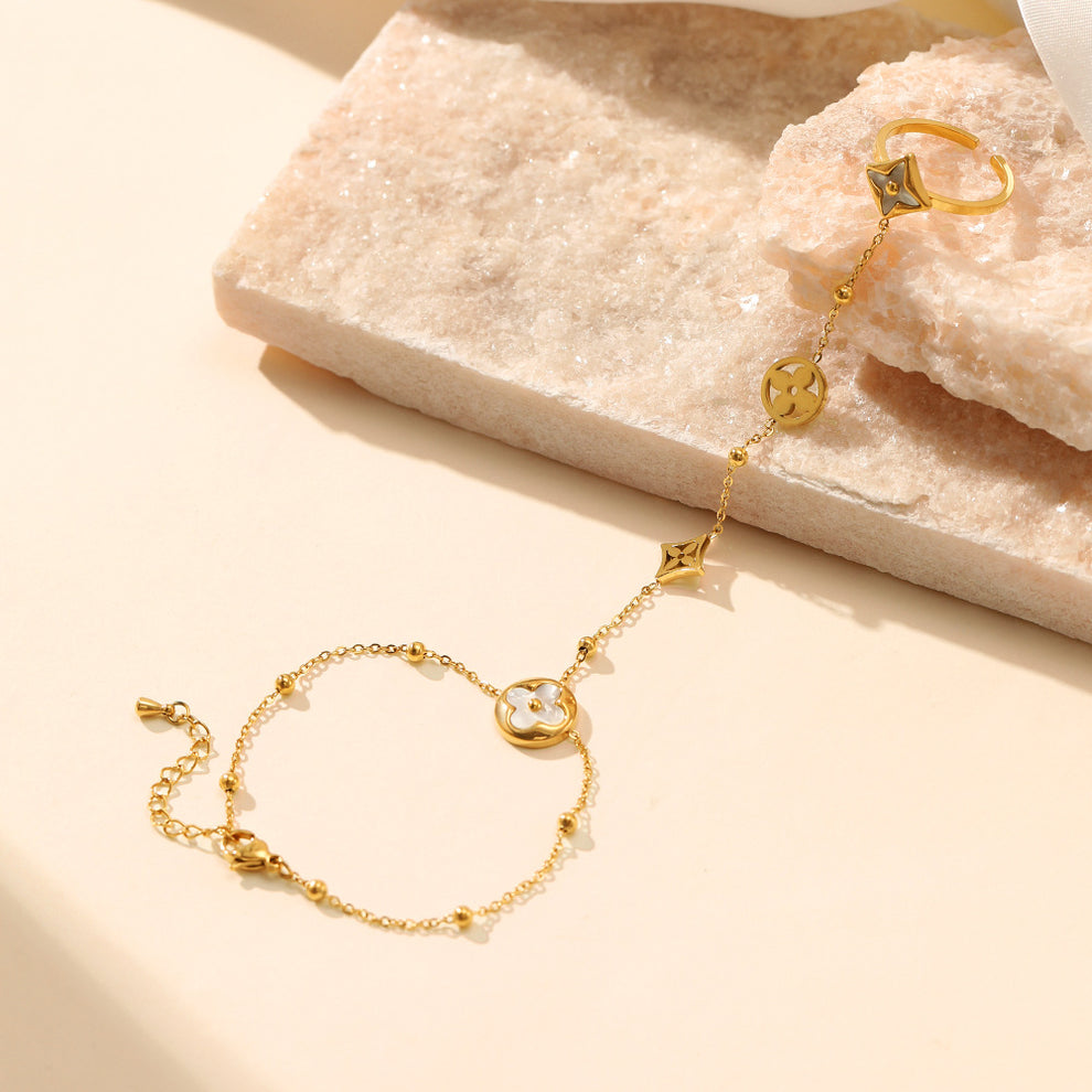 Noir & Gold Charm Ring Bracelet