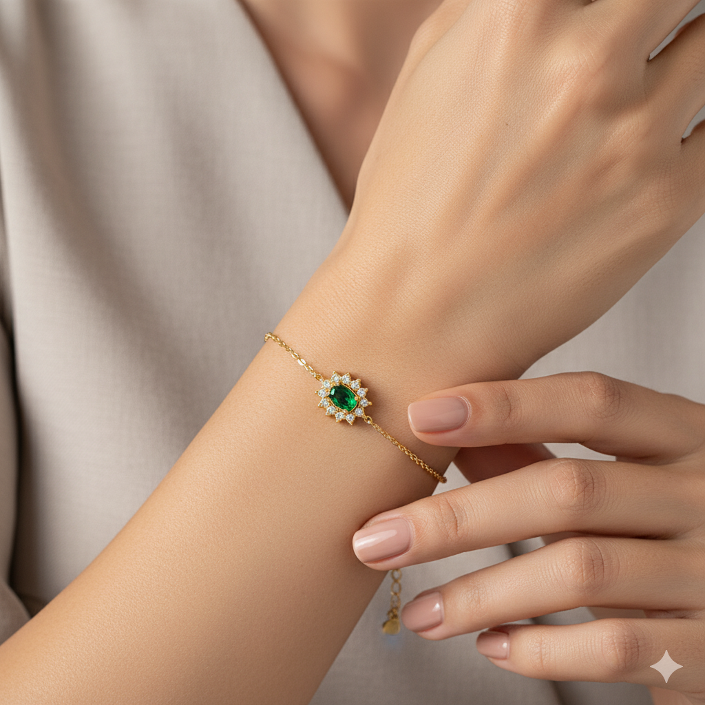 Zamurd Charm Bracelet – Gold & Green Elegance