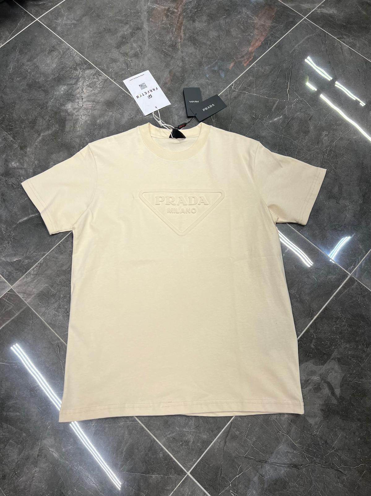 PRADA TSHİRT