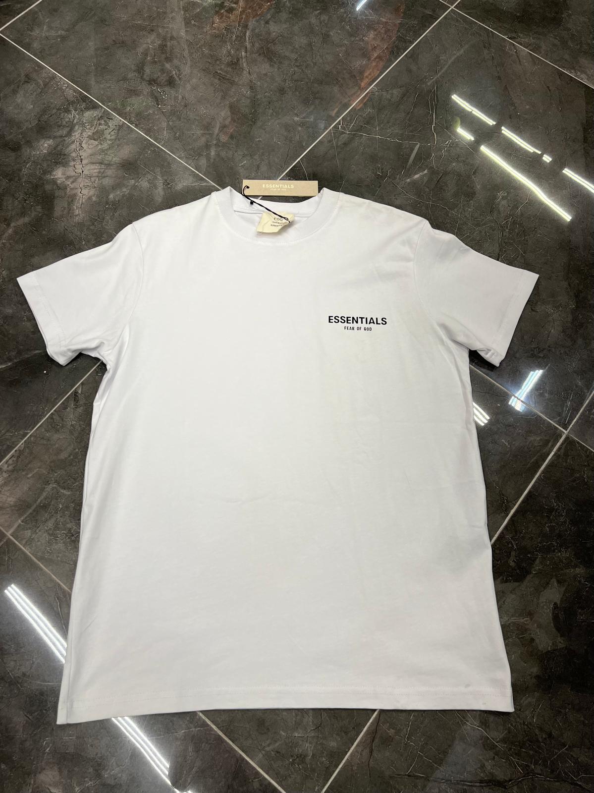 ESSENTİALS TSHİRT