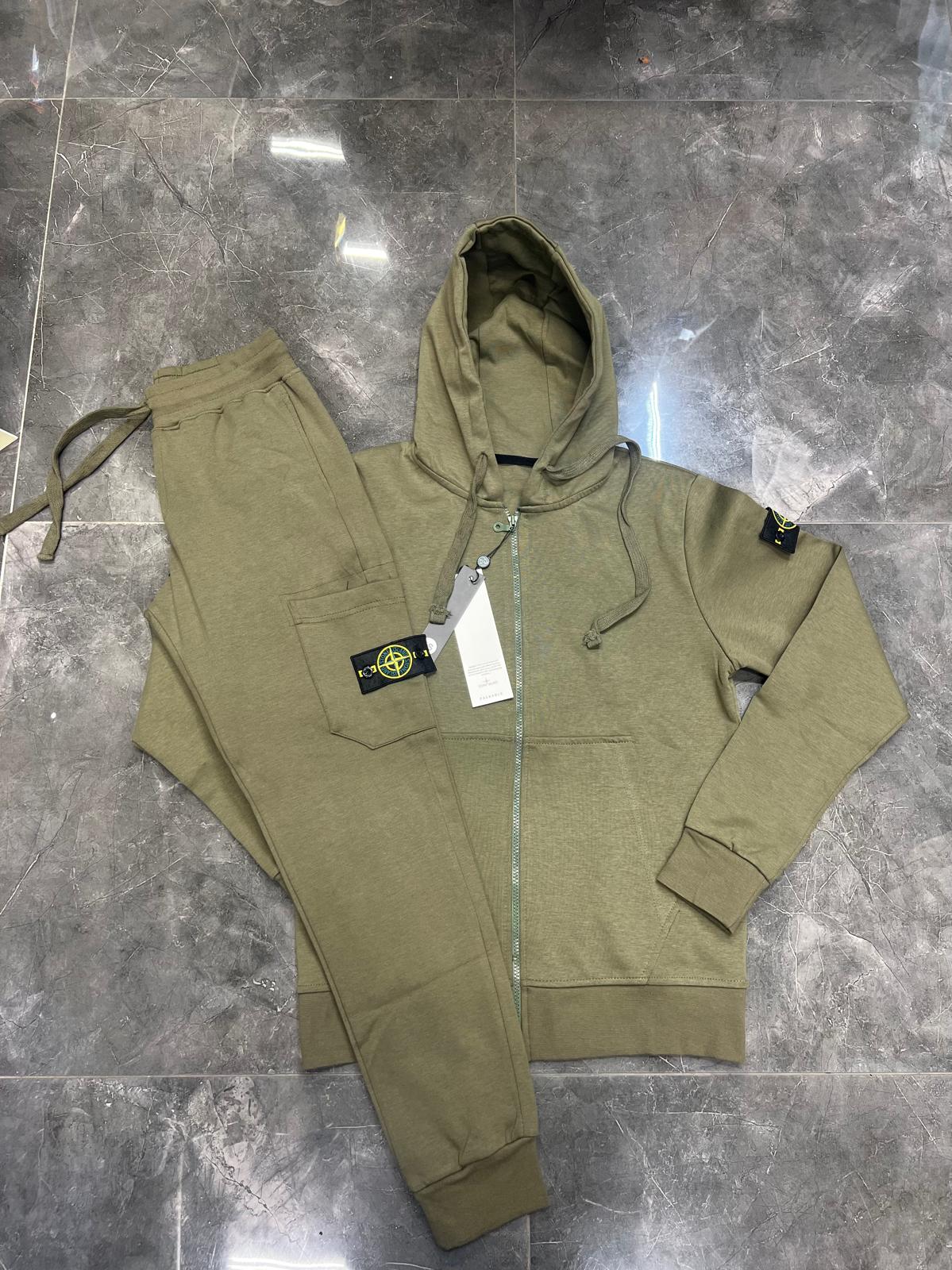 stine island traninganzüge