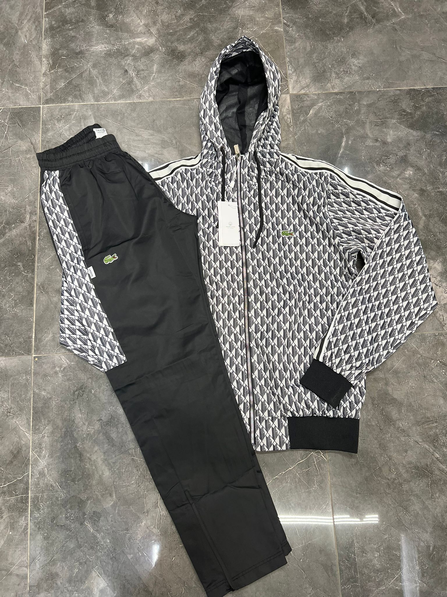 lacoste traninganzüge