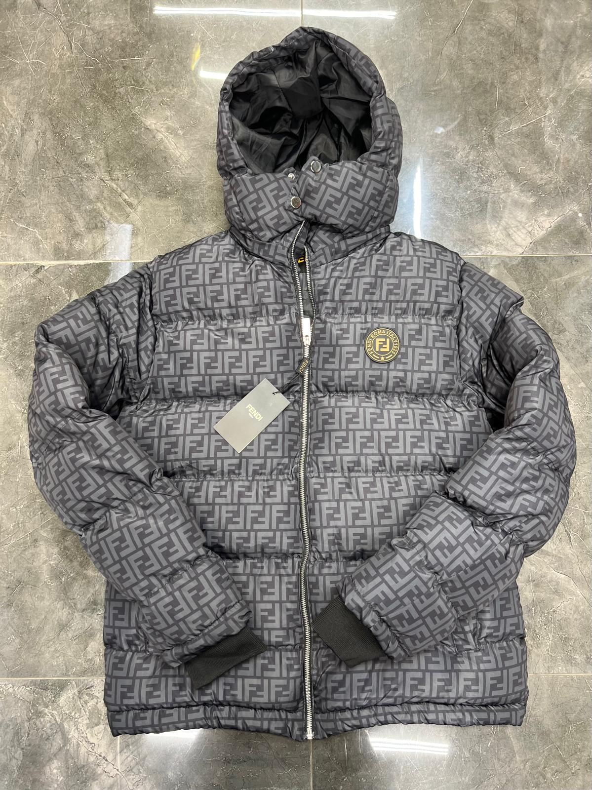 FENDİ JACKE