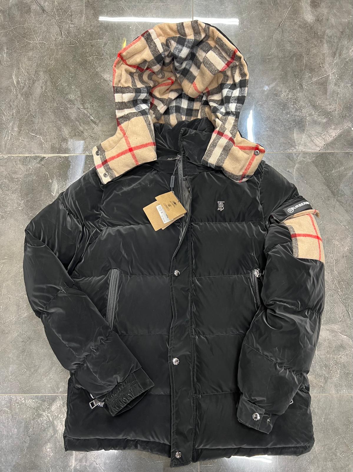 BURBERRY JACKE