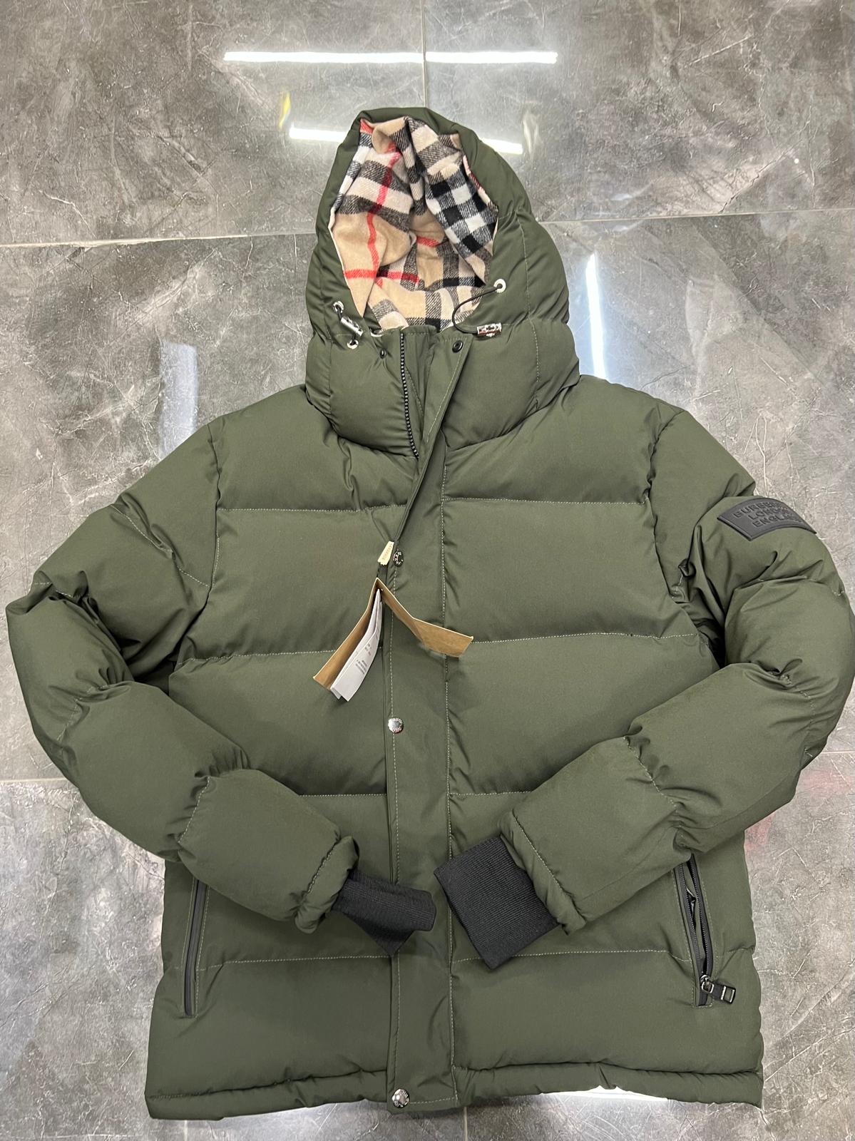 BURBERRY JACKE