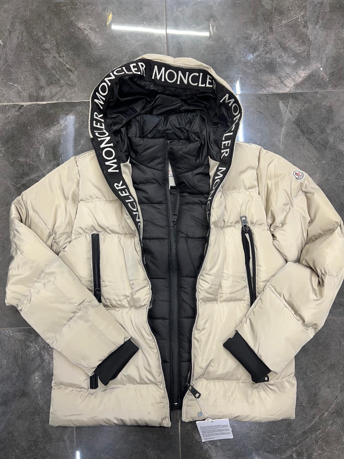 MONCLER JACKE