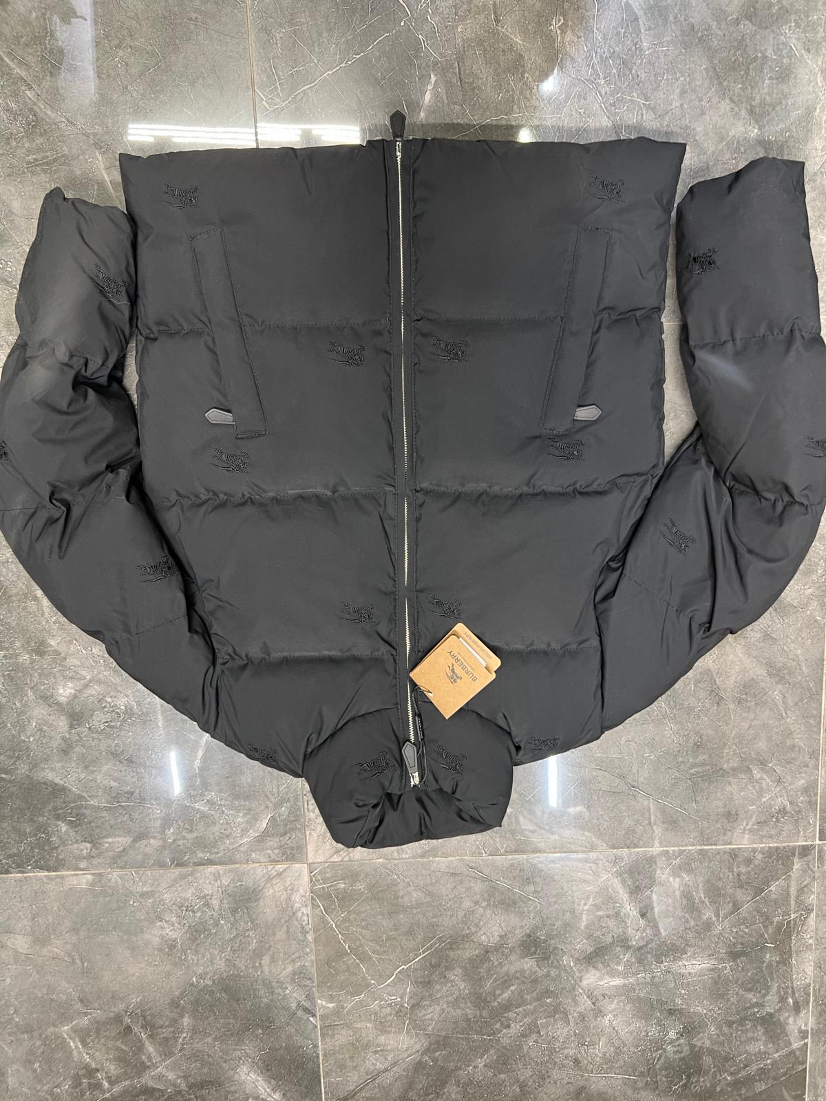 BURBERRY JACKE
