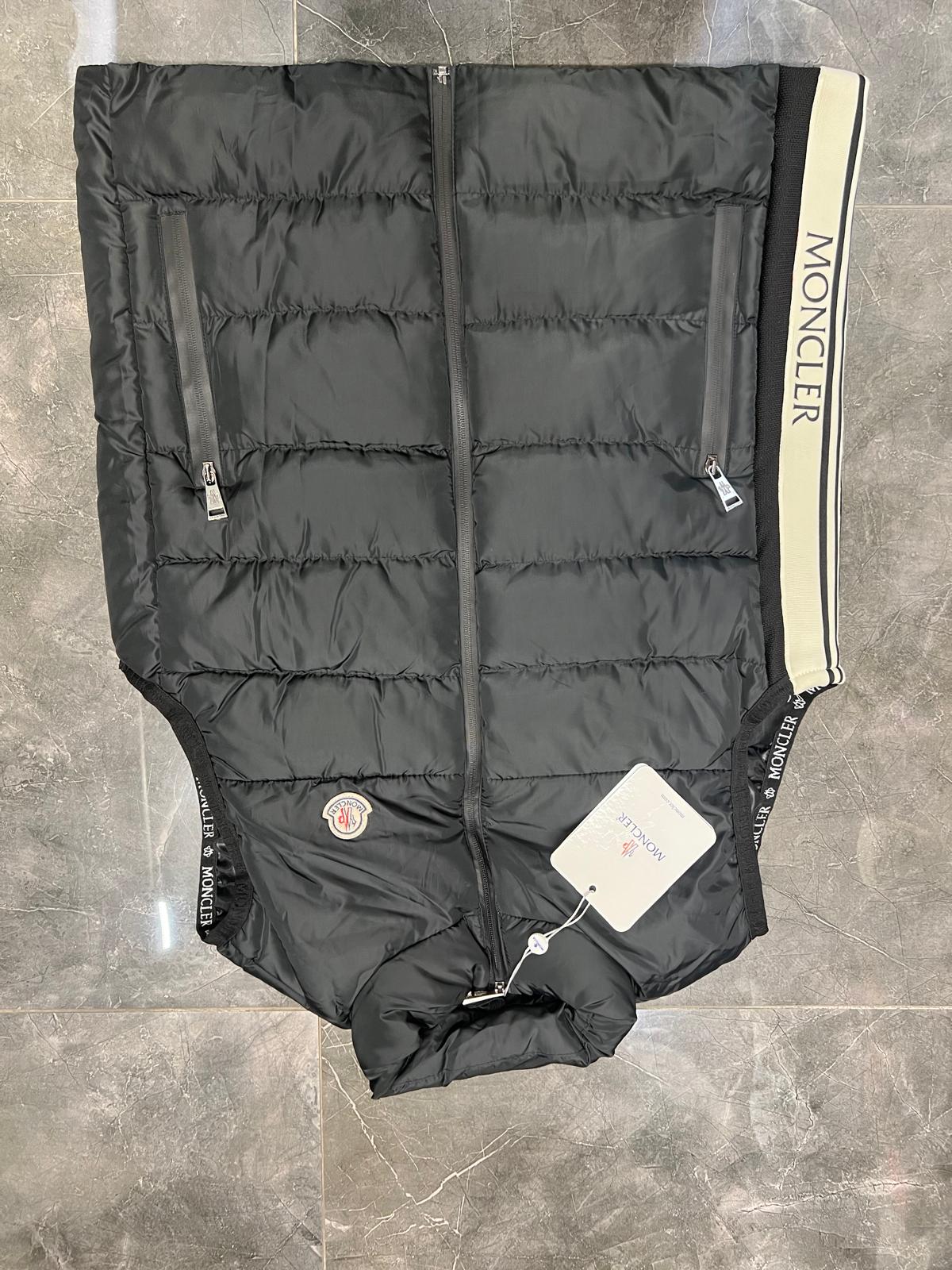 MONCLER WESTE